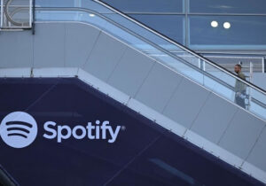 Spotify to test full music videos in potential YouTube faceoff