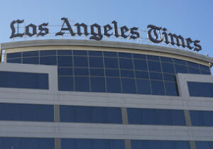Los Angeles Times editor resigns after newspaper withholds presidential endorsement
