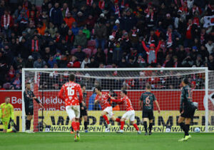 Mainz hand Bayern first league loss under Kompany