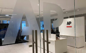AP wins reinstatement to White House events after judge rules government can’t bar its journalists