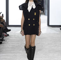 Nojoud Al-Rumaihi stuns at Zimmermann’s Paris Fashion Week Show